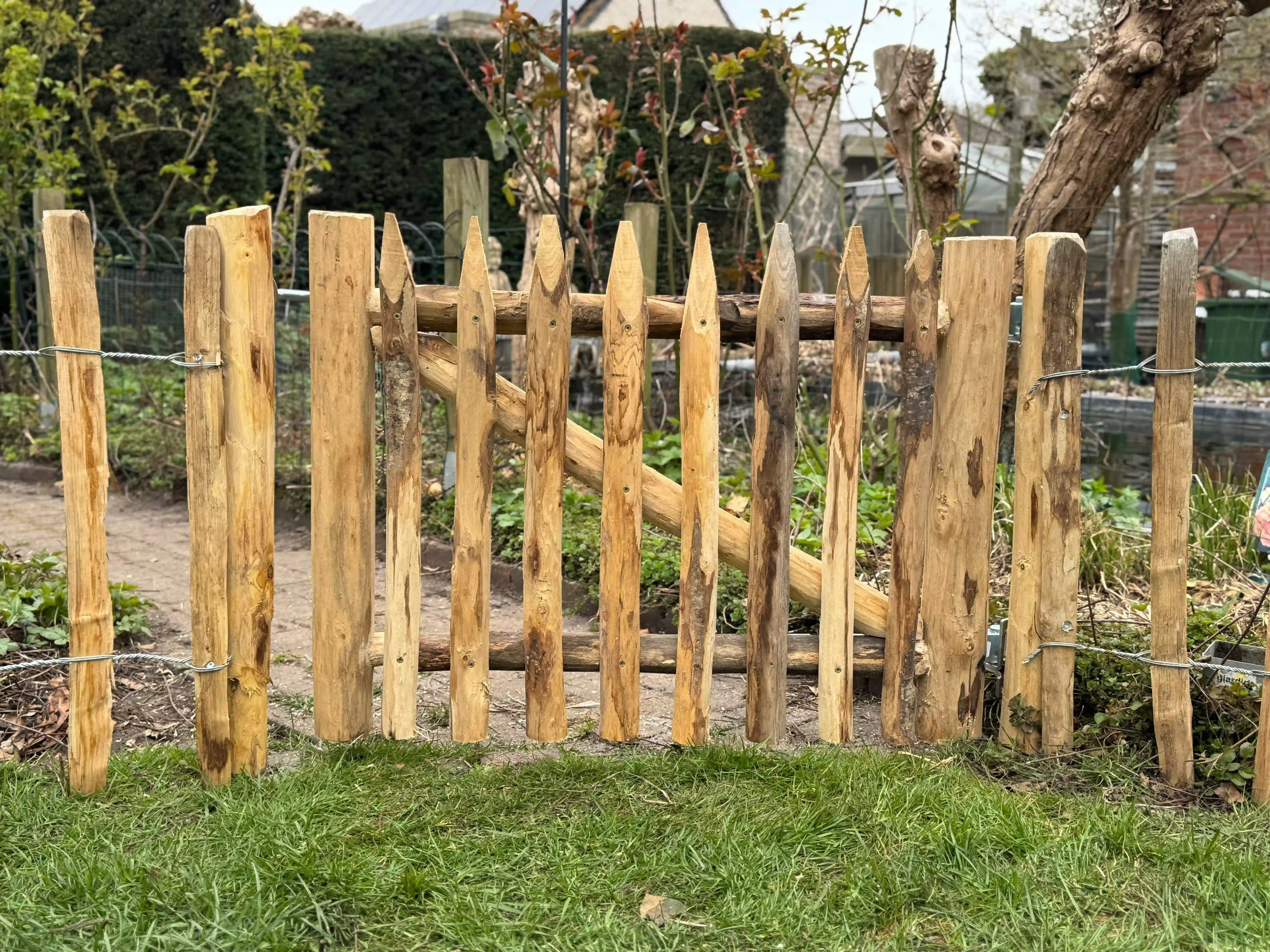 Kastanje maatwerk poort